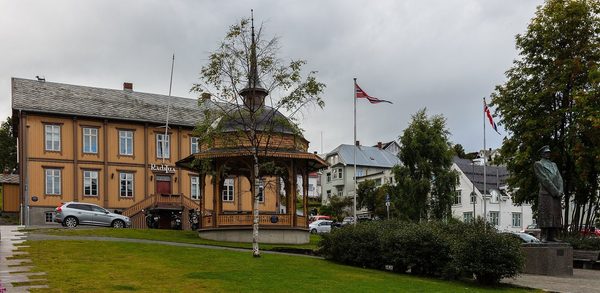 Singles in Tromsø: view of the city