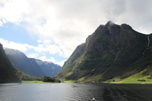Singles in Vestland: view of the city